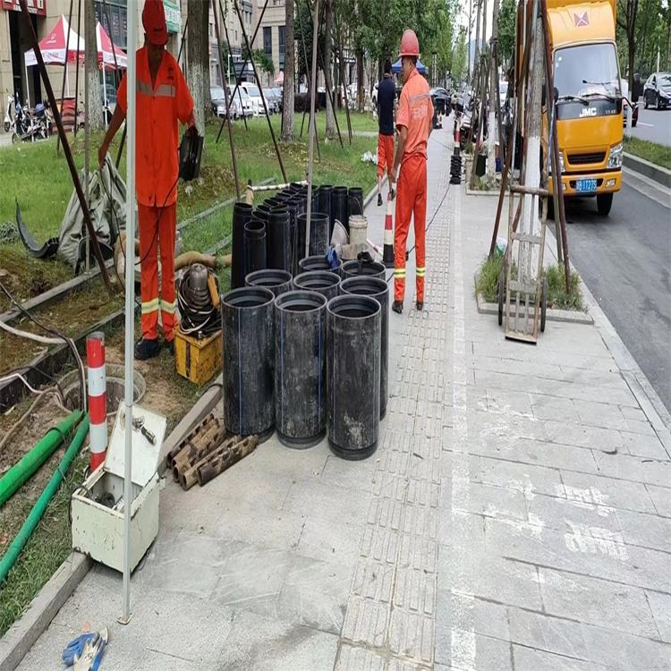 鄂温克管道短管置换修复