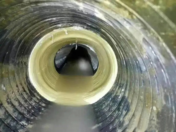 鄂温克内衬修复法通常适用于哪些类型的断面管道